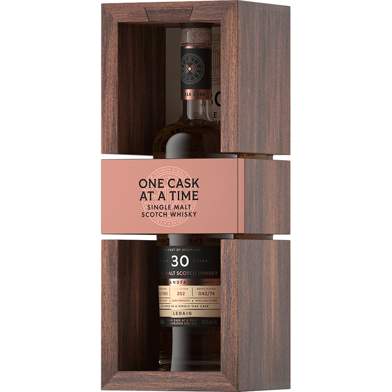 Ledaig 1993 bottle and carton